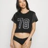 Cheap 🎁 Diesel UFTEE-ROUNDIE-SAT - Pyjama Top - Black ❤️ 8 Cheap 🎁 Diesel UFTEE-ROUNDIE-SAT - Pyjama Top - Black ❤️ -Vivid Styles Shop 0239a1b8ad724a9da7df3b486a78b744