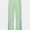 New ๐งจ Diesel UMSET-LOOMY - Pyjamas - Green/pink/blue ๐ 9 New ๐งจ Diesel UMSET-LOOMY - Pyjamas - Green/pink/blue ๐ -Vivid Styles Shop 02835e89028b43ecbe4f1a3d0a4e17e3