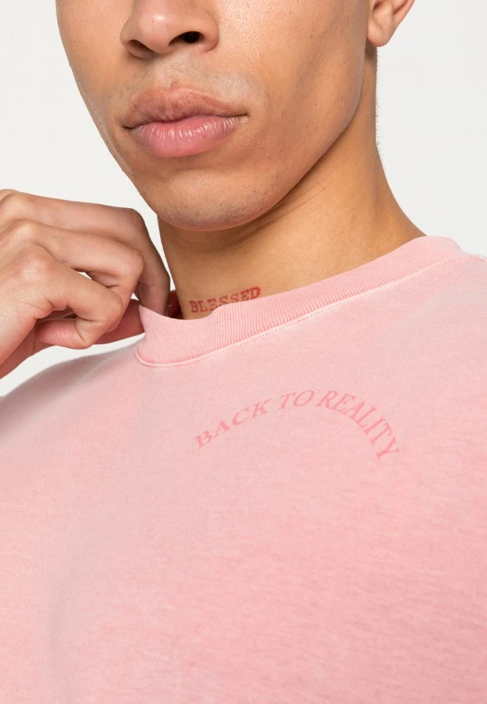 Coupon 💯 Diesel Print T-shirt - Pink 🥰 7 Coupon 💯 Diesel Print T-shirt - Pink 🥰 - Image 5