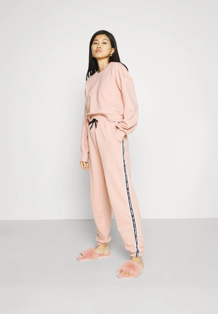 Hot Sale ๐ Diesel FELPH - Pyjama Top - Rose โค๏ธ 4 Hot Sale ๐ Diesel FELPH - Pyjama Top - Rose โค๏ธ - Image 2