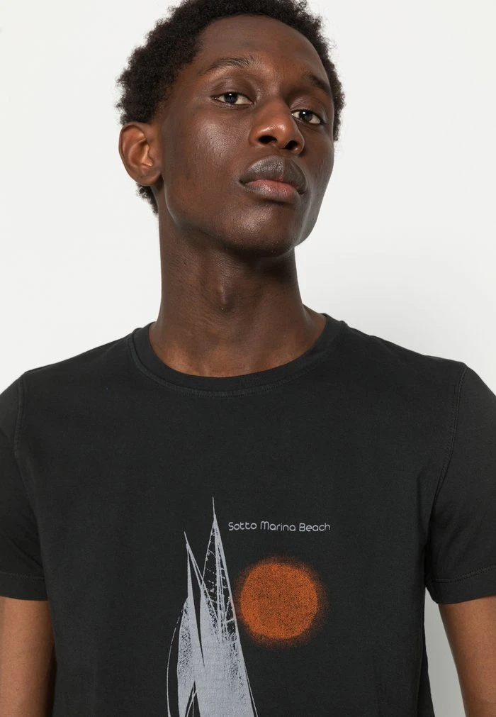 Brand new ✨ Diesel Print T-shirt - Black 🎉 7 Brand new ✨ Diesel Print T-shirt - Black 🎉 - Image 5