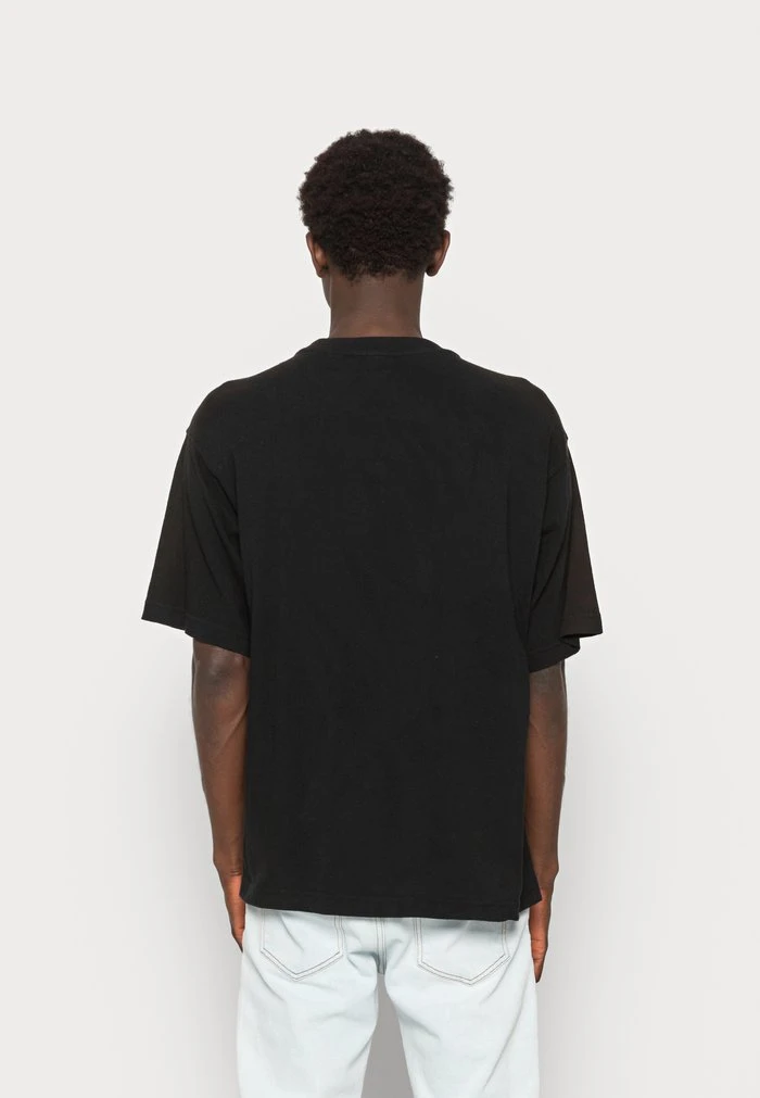 Deals ๐งจ Diesel BALM - Print T-shirt - Black ๐ 5 Deals ๐งจ Diesel BALM - Print T-shirt - Black ๐ - Image 3