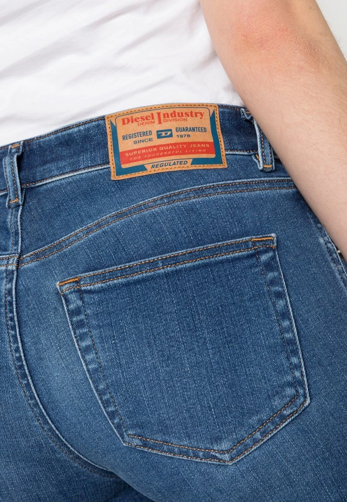 Brand new ✨ 2017 SLANDY DIESEL LIBRARY - 🥰 Jeans Skinny Fit - Denim ⭐ 7 Brand new ✨ 2017 SLANDY DIESEL LIBRARY - 🥰 Jeans Skinny Fit - Denim ⭐ - Image 5