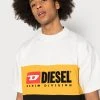 Promo 🎉 Diesel STREAP DIVISION - Print T-shirt - White 🎁 11 Promo 🎉 Diesel STREAP DIVISION - Print T-shirt - White 🎁 -Vivid Styles Shop 4aa980ced1954e78ad6da06ff64c75e1