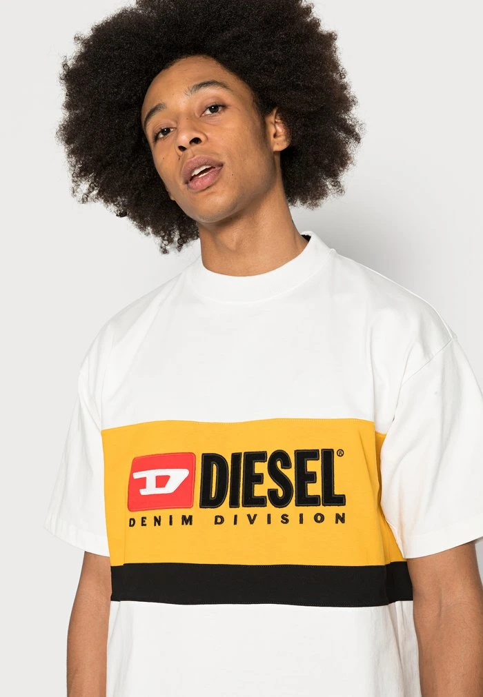 Promo 🎉 Diesel STREAP DIVISION - Print T-shirt - White 🎁 7 Promo 🎉 Diesel STREAP DIVISION - Print T-shirt - White 🎁 - Image 5