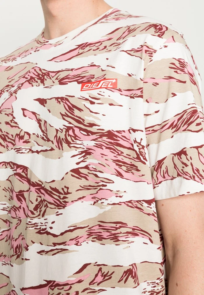 Wholesale 🔥 Diesel JUST UNISEX - Print T-shirt - Soft Pink 😍 7 Wholesale 🔥 Diesel JUST UNISEX - Print T-shirt - Soft Pink 😍 - Image 5