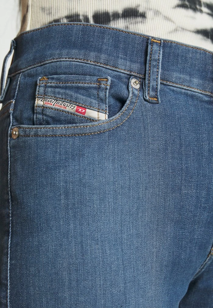 Wholesale ✔️ Diesel ROISIN - Slim Fit ⌛ Jeans - Light Blue ✔️ 6 Wholesale ✔️ Diesel ROISIN - Slim Fit ⌛ Jeans - Light Blue ✔️ - Image 4