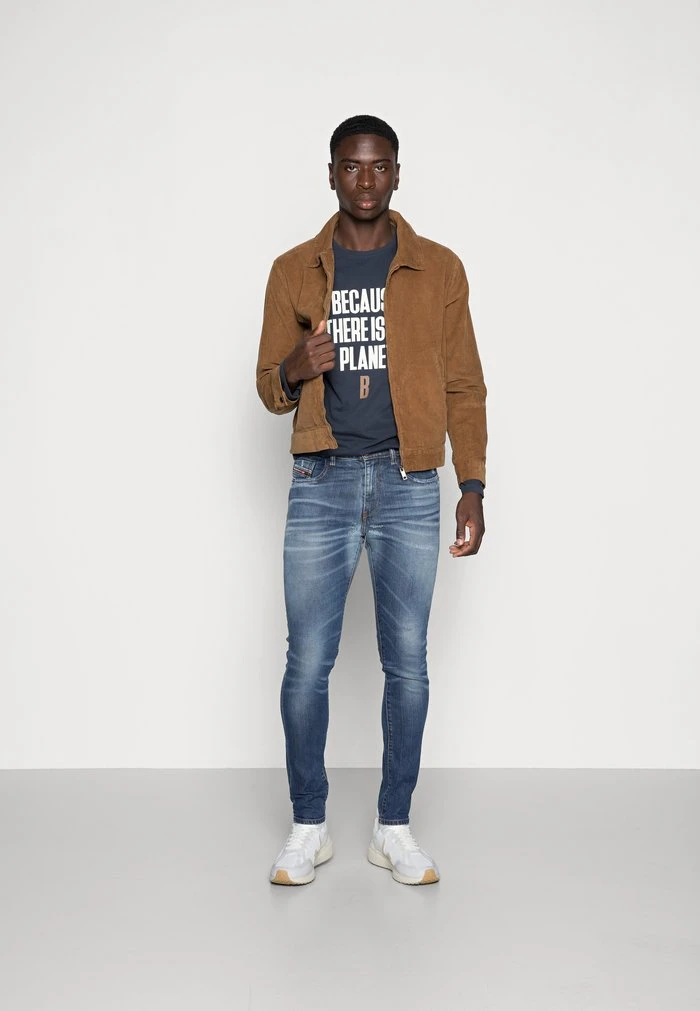 Discount โ๏ธ Diesel Straight Leg ๐ฏ Jeans - Blue Denim โจ 4 Discount โ๏ธ Diesel Straight Leg ๐ฏ Jeans - Blue Denim โจ - Image 2