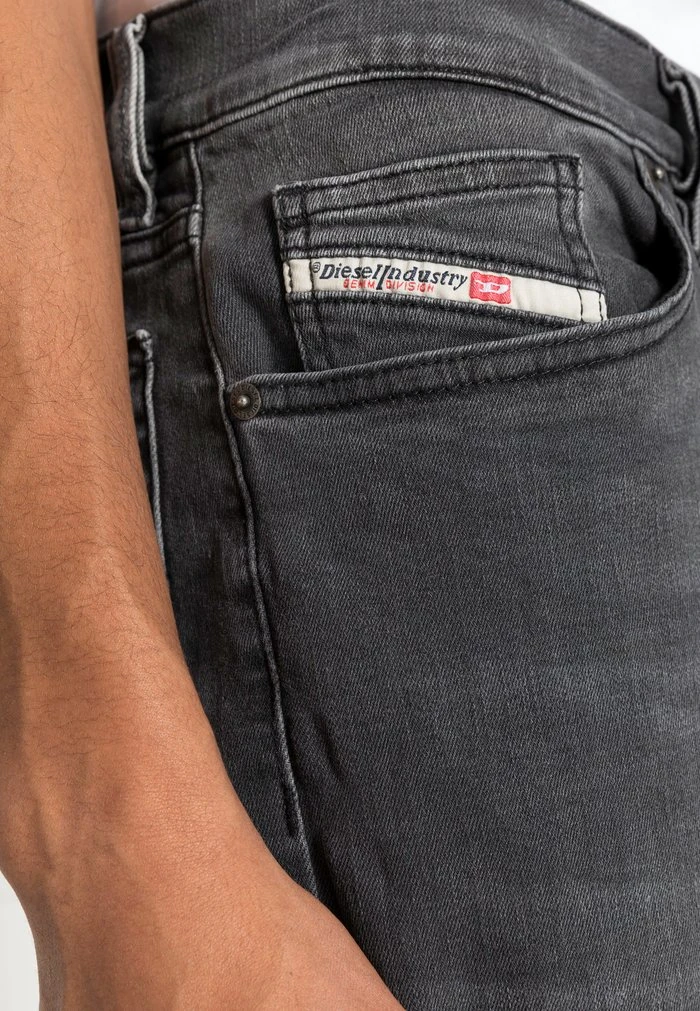 Wholesale ๐ Diesel MIHTRY - Straight Leg Jeans - 0gdaq 02 ๐ 7 Wholesale ๐ Diesel MIHTRY - Straight Leg Jeans - 0gdaq 02 ๐ - Image 5