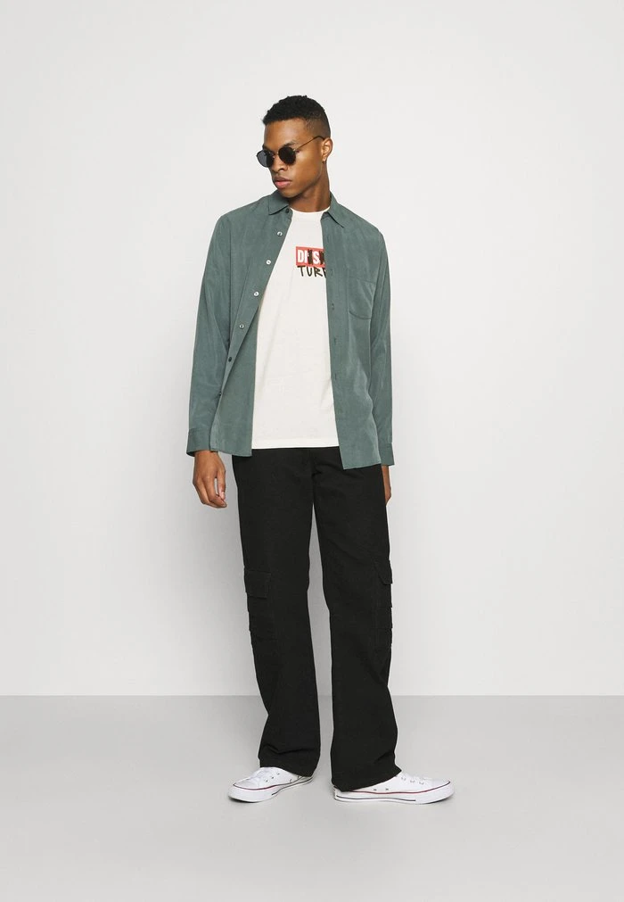 Brand new ๐ฏ Diesel T-DIEGOS-B10 UNISEX - Print T-shirt - Creme โค๏ธ 4 Brand new ๐ฏ Diesel T-DIEGOS-B10 UNISEX - Print T-shirt - Creme โค๏ธ - Image 2