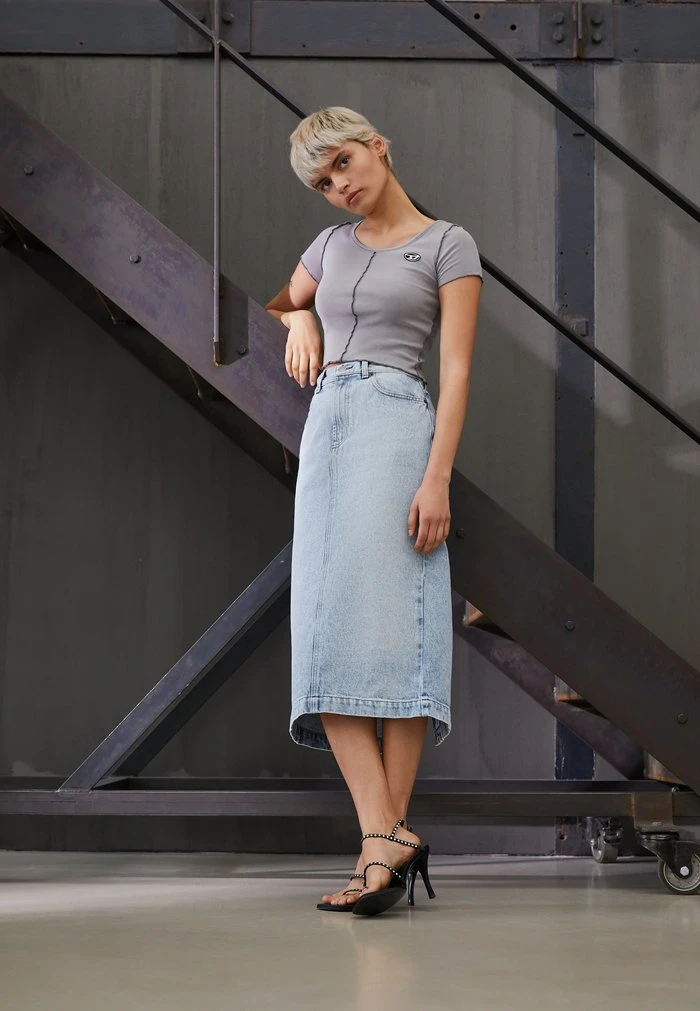 Deals 👏 DE-RONNY DIESEL LIBRARY - Denim Skirt - Denim 🤩 4 Deals 👏 DE-RONNY DIESEL LIBRARY - Denim Skirt - Denim 🤩 - Image 2