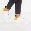 Brand new ⌛ Diesel CLEVER S-CLEVER LOW W - Trainers - Weiß/gelb 👏