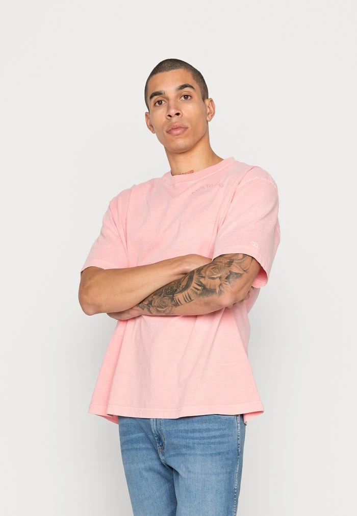 Coupon 💯 Diesel Print T-shirt - Pink 🥰 3 Coupon 💯 Diesel Print T-shirt - Pink 🥰