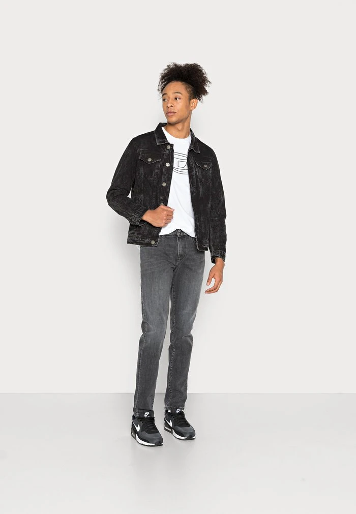 Best deal ❤️ Diesel LIBRARY 2019 STRUKT - Slim Fit 🎁 Jeans - Black/dark Grey 🥰 4 Best deal ❤️ Diesel LIBRARY 2019 STRUKT - Slim Fit 🎁 Jeans - Black/dark Grey 🥰 - Image 2