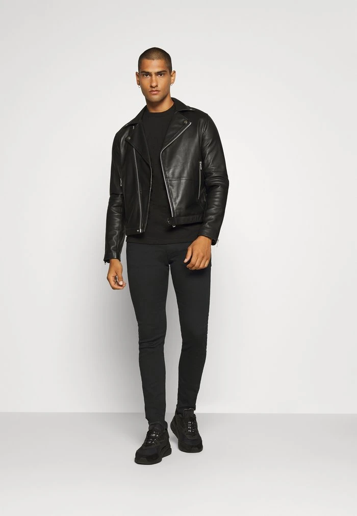 Outlet โ Diesel Straight Leg ๐ Jeans - Black Denim โญ 4 Outlet โ Diesel Straight Leg ๐ Jeans - Black Denim โญ - Image 2